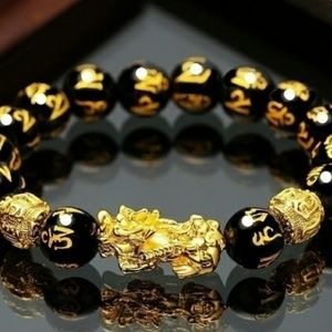 Chinese luck and wealth bracelet